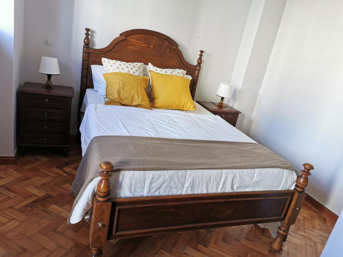 Hostel Vila Nova Віла-Нова-де-Гая Номер фото