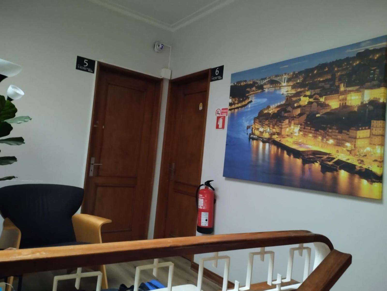 Hostel Vila Nova Віла-Нова-де-Гая Номер фото